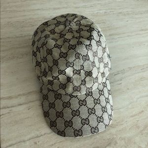 Gucci hat